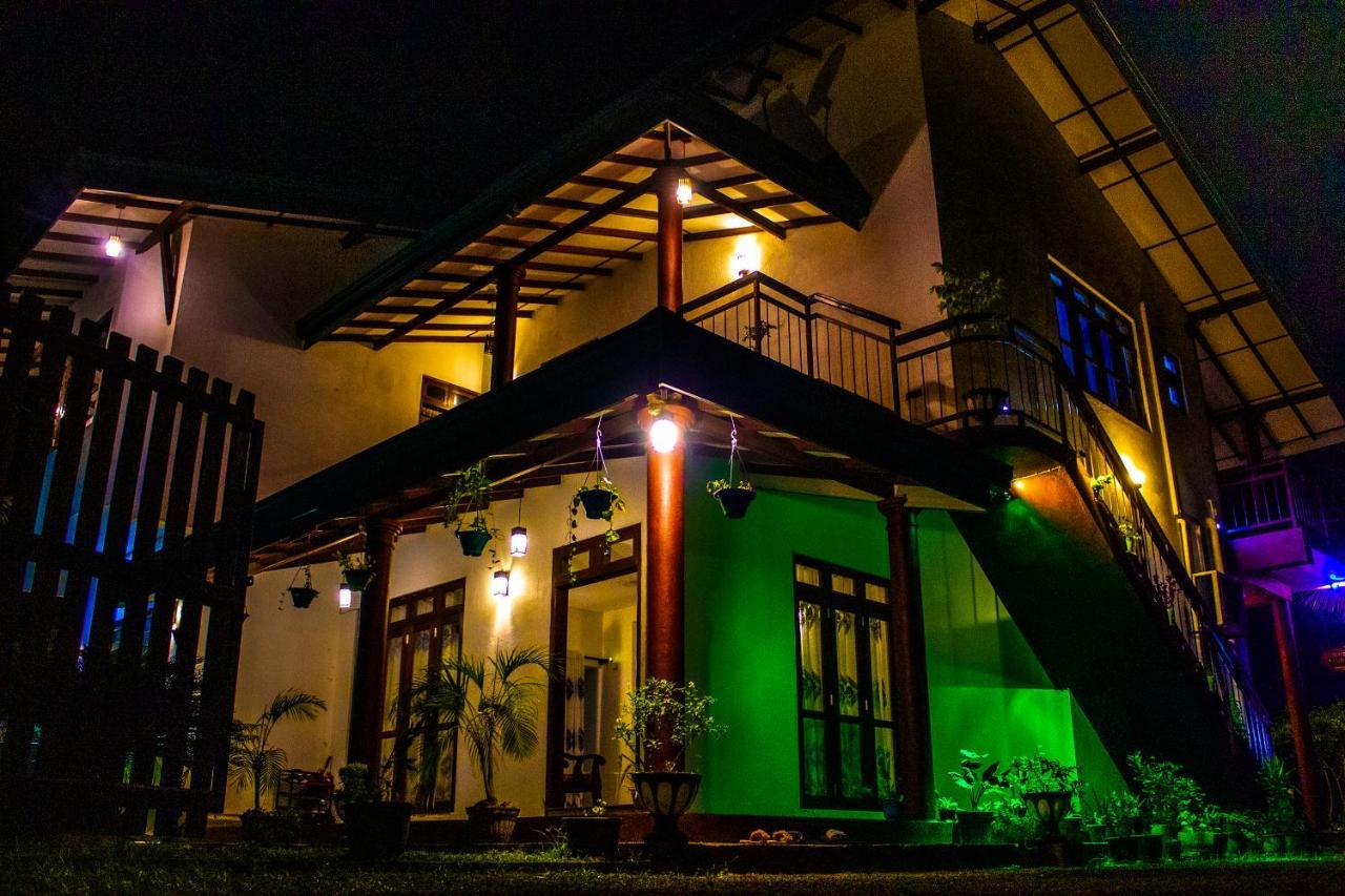 Lavender Home Yala Safari 蒂瑟默哈拉默 外观 照片