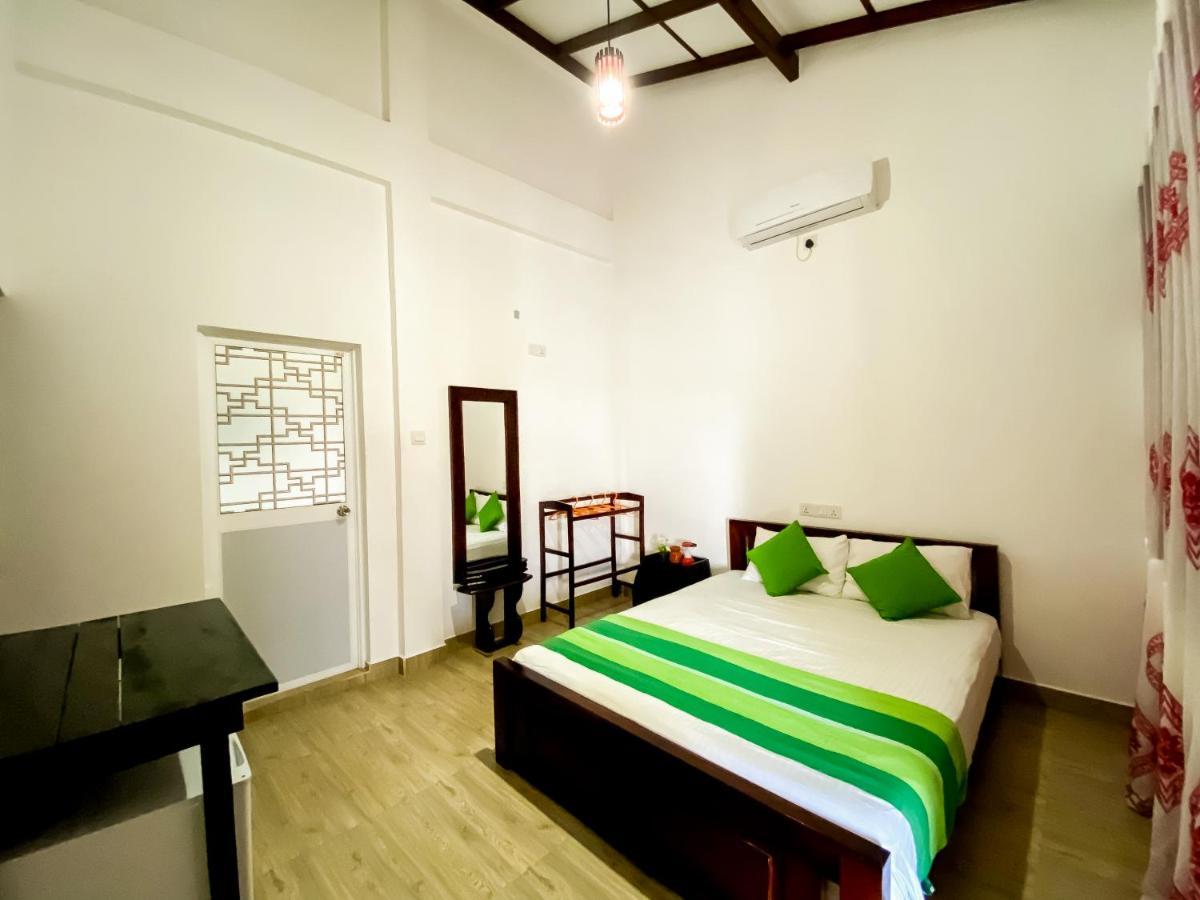Lavender Home Yala Safari 蒂瑟默哈拉默 外观 照片