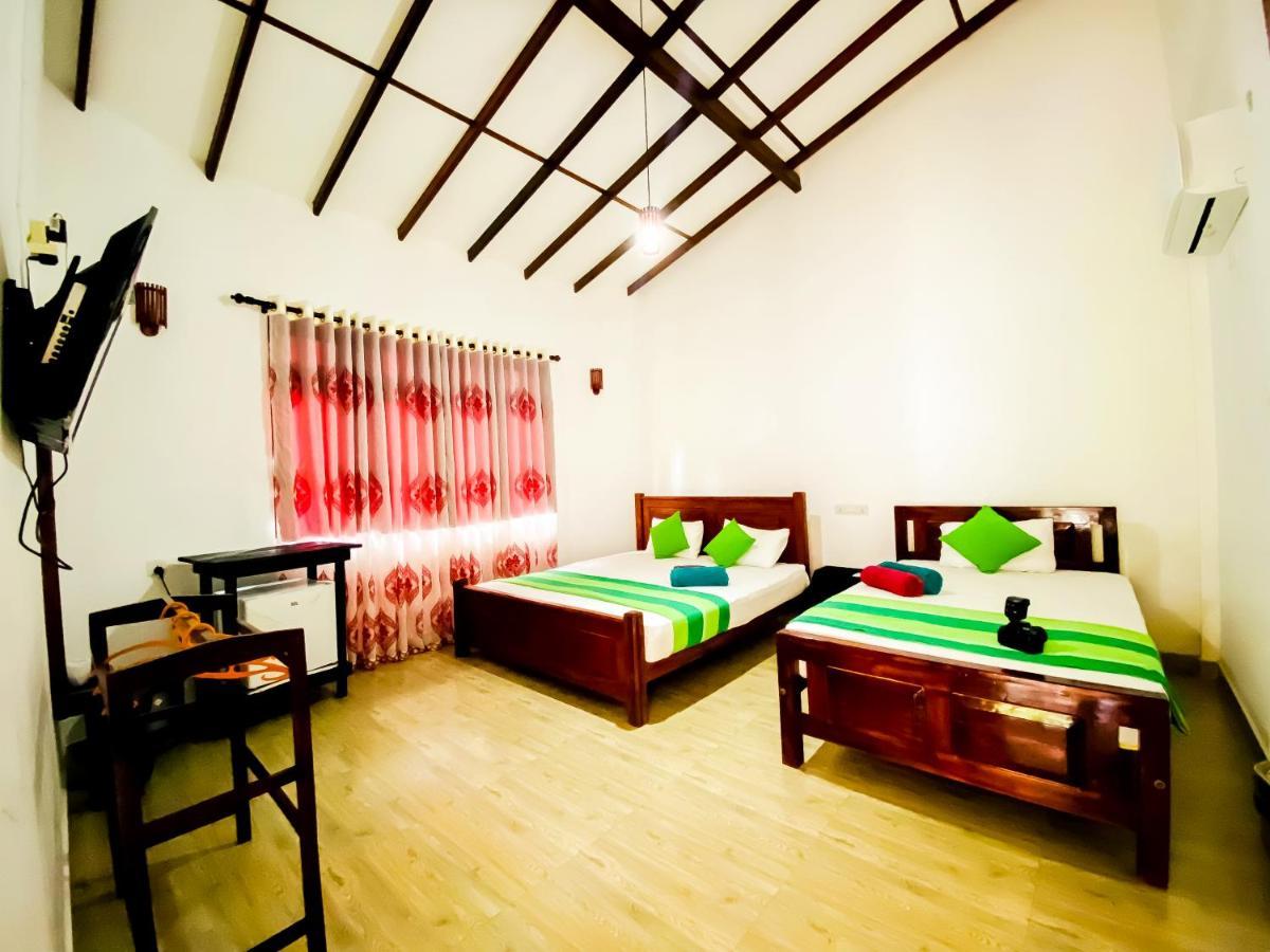 Lavender Home Yala Safari 蒂瑟默哈拉默 外观 照片