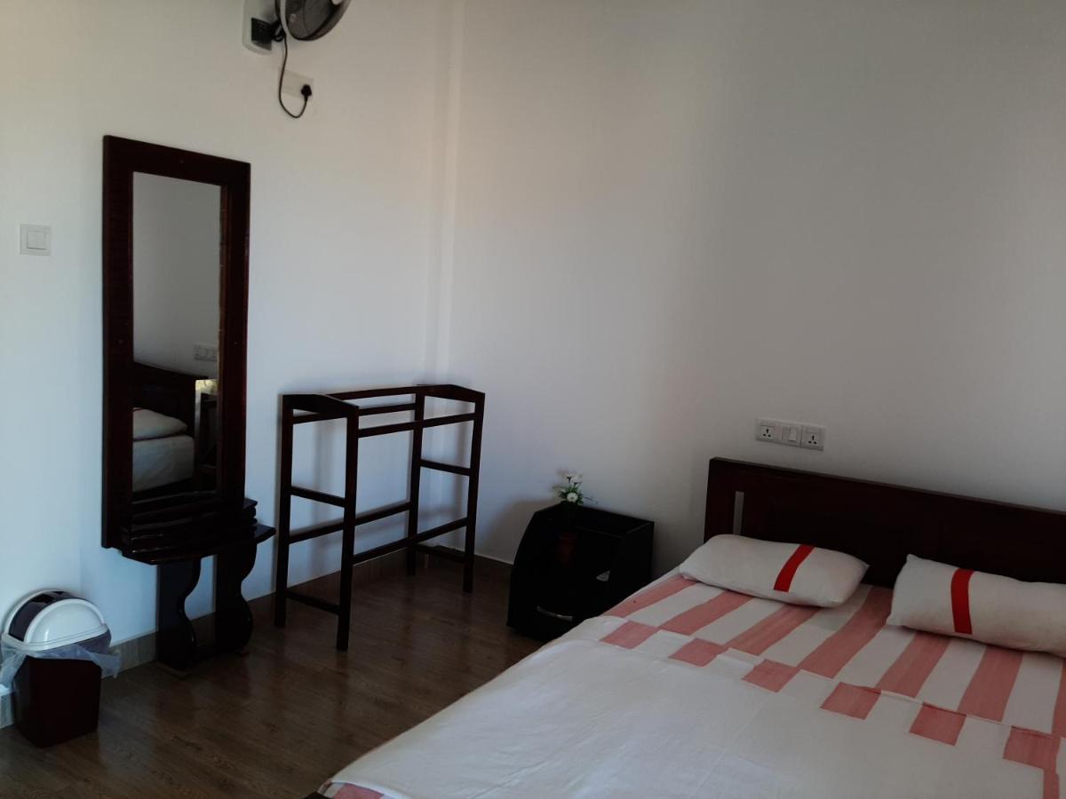 Lavender Home Yala Safari 蒂瑟默哈拉默 外观 照片